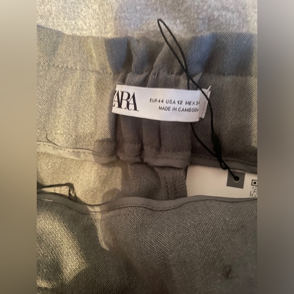 Zara Cropped Cargo Baggy Pants - Picture 3 of 4